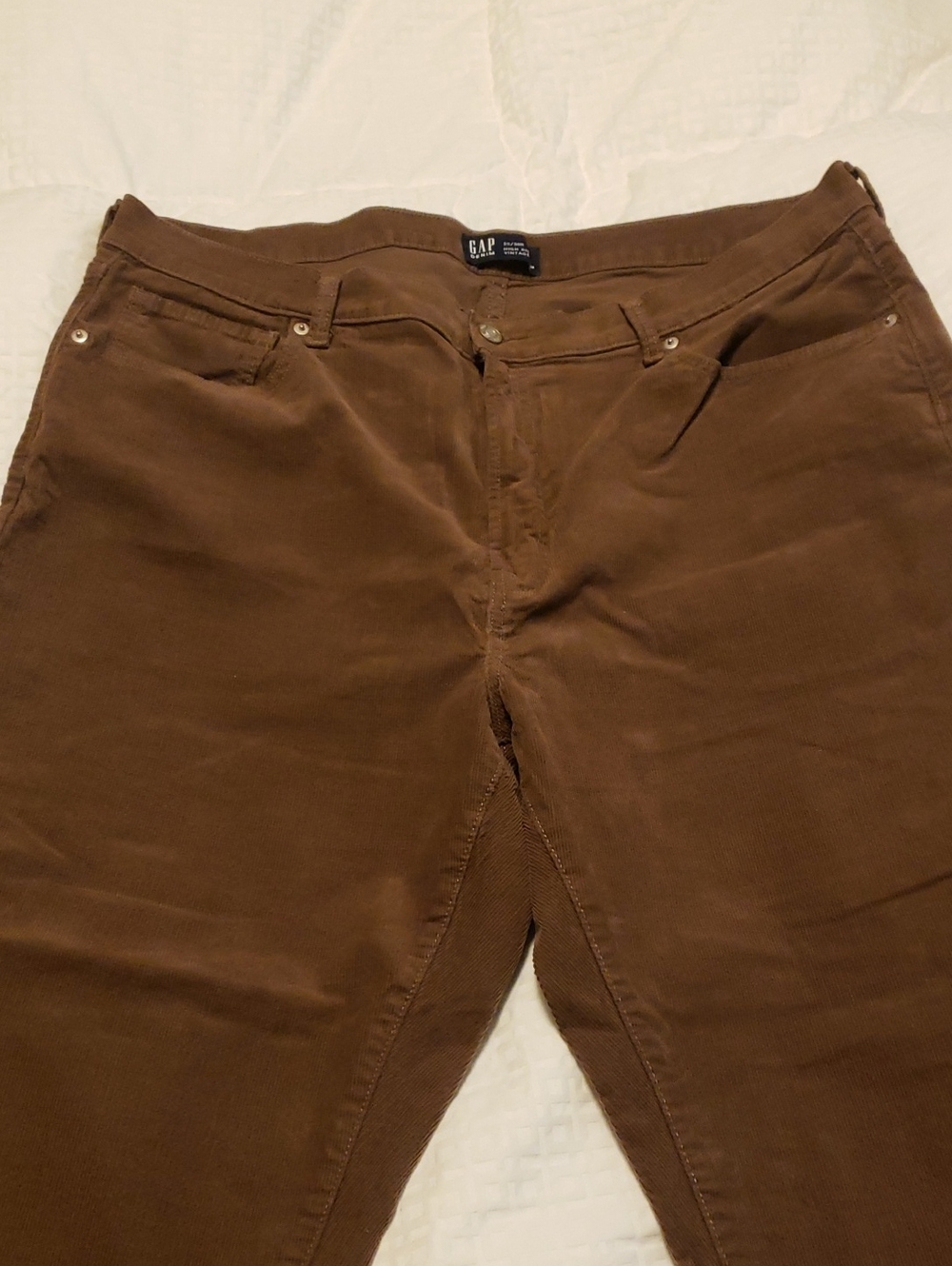 GAP Denim High Rise Vintage Slim Pants in Brown Corduroy.